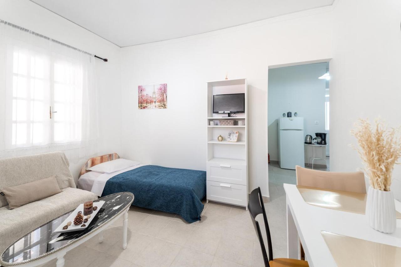 Athenais Apartment Ликсури Екстериор снимка