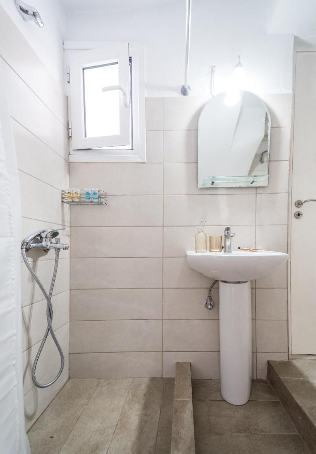Athenais Apartment Ликсури Екстериор снимка
