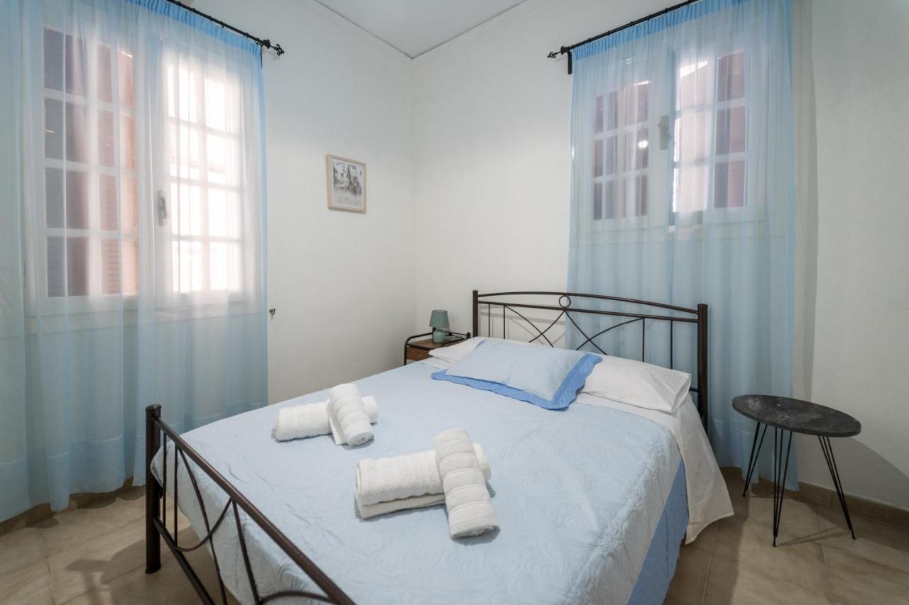 Athenais Apartment Ликсури Екстериор снимка